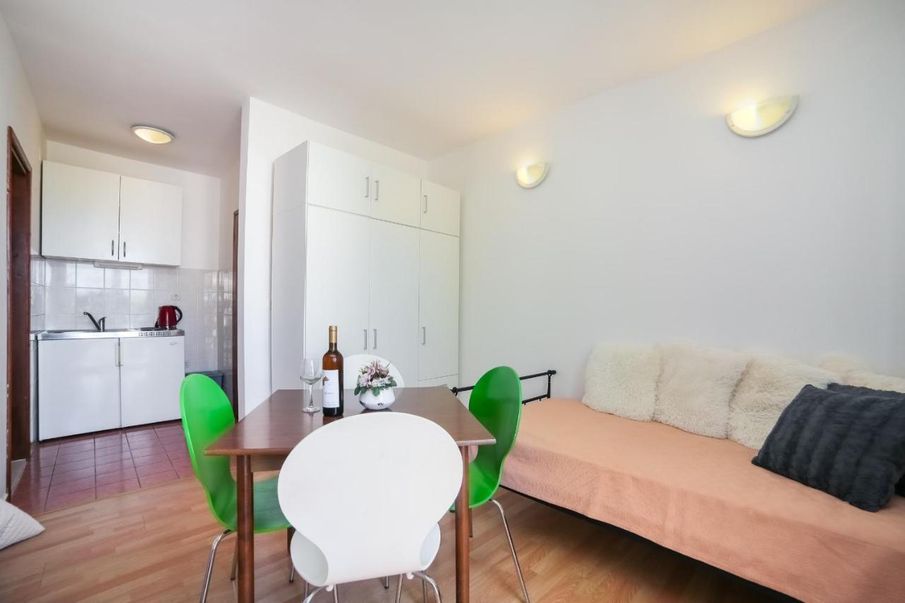 Apartments Slavena Градац Экстерьер фото