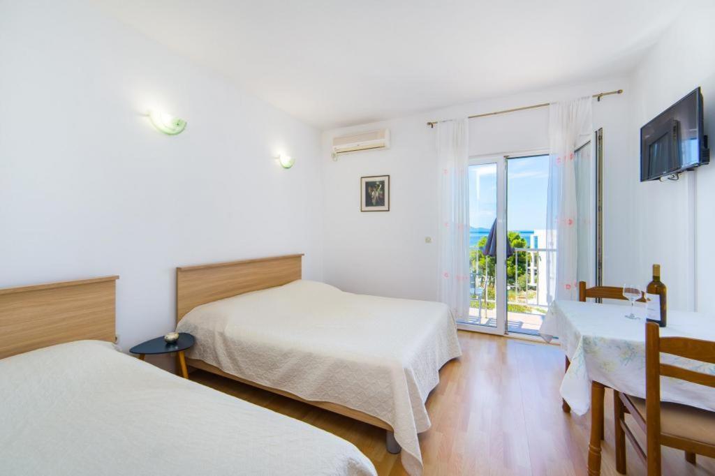Apartments Slavena Градац Экстерьер фото