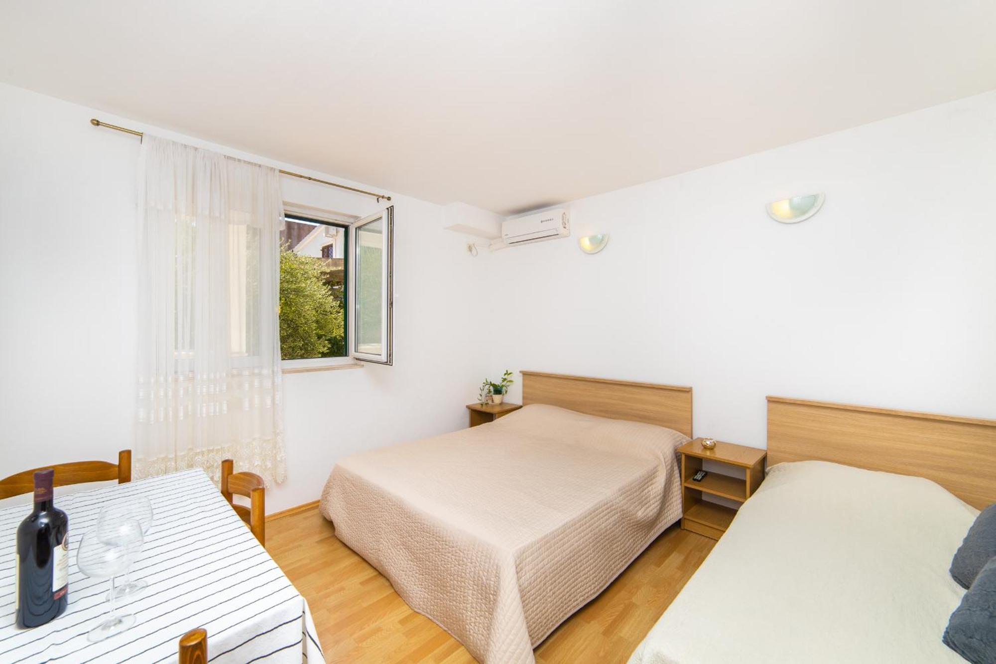 Apartments Slavena Градац Экстерьер фото